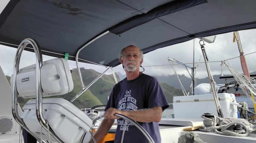 Andy en route Hakatea Bay